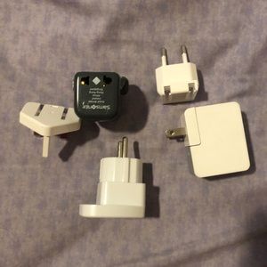 Bundle of international (non USA) outlet adapters